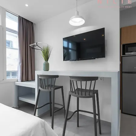 Apartment Yellow Door, Nilie Hospitality Mgmt *